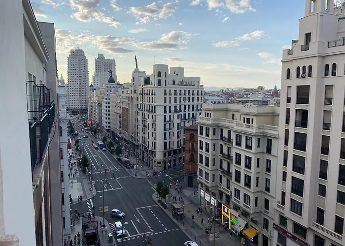 Apartamento Doble Exterior En La Gran Via #45 De Madrid 7-2